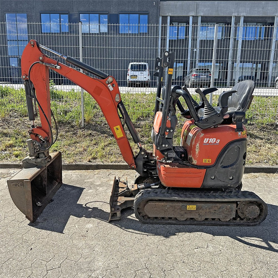 Kubota U10-3 - Mini escavadeira: foto 3 Kubota U10-3 - Mini escavadeira: foto 3