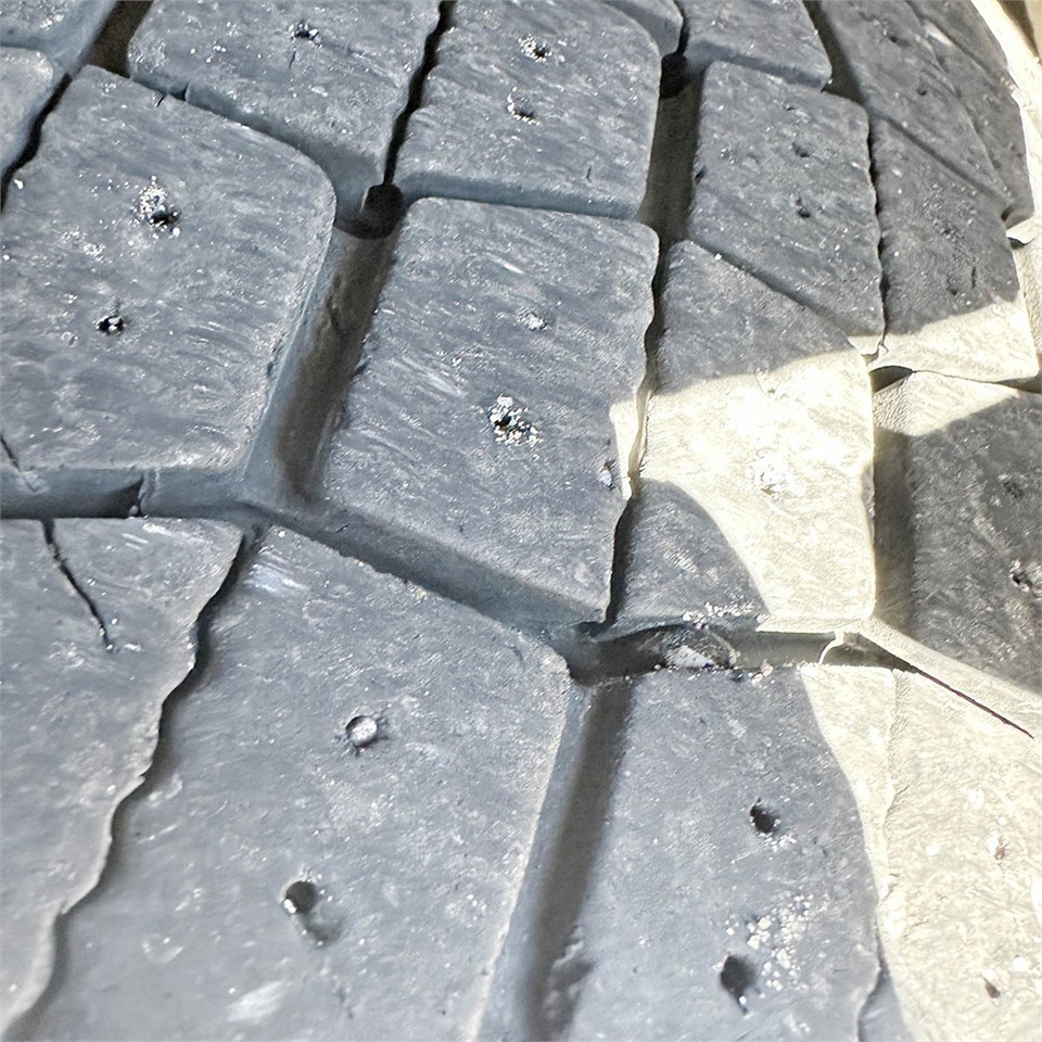 Locação de MAN TG 35. 8x2-6 BL MAN TG 35. 8x2-6 BL: foto 49 Locação de MAN TG 35. 8x2-6 BL MAN TG 35. 8x2-6 BL: foto 49