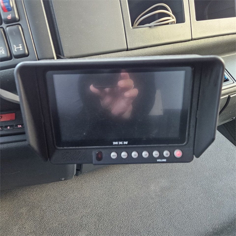 Caminhão furgão MAN TGL 12.250: foto 26