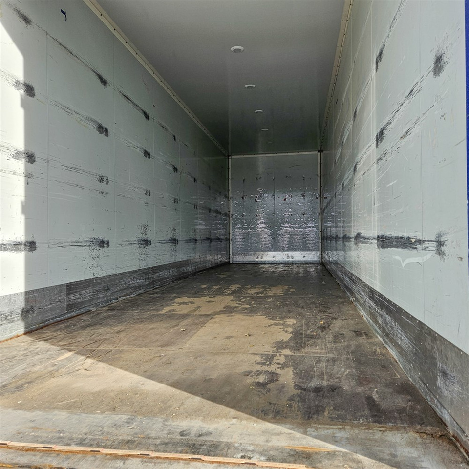 Caminhão furgão MAN TGL 12.250: foto 41