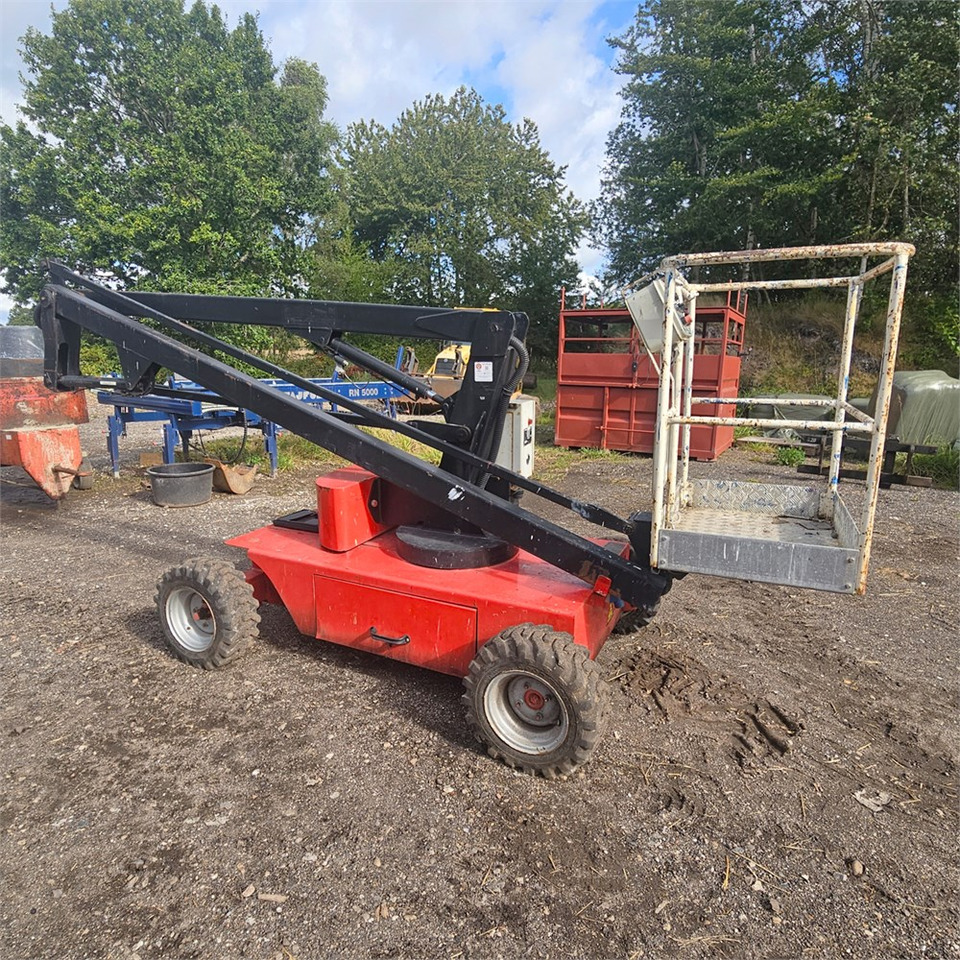 Manitou 100 AE - Plataforma articulada: foto 1 Manitou 100 AE - Plataforma articulada: foto 1