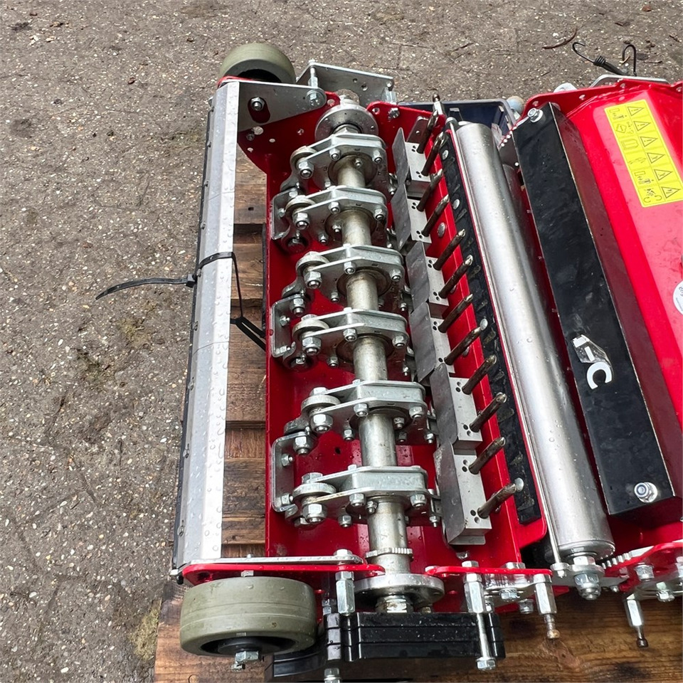 Maredo GT230 HiSpeed-Corer - Cortador de grama: foto 1 Maredo GT230 HiSpeed-Corer - Cortador de grama: foto 1