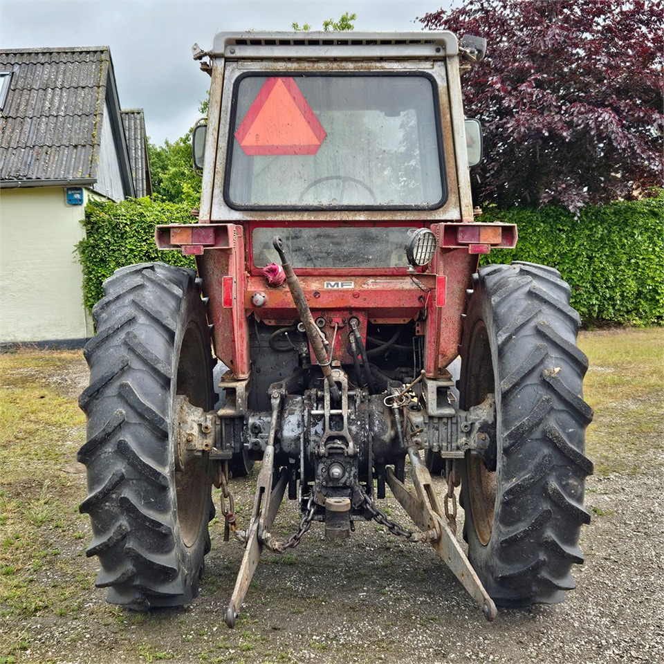 Massey Ferguson 590 - Trator: foto 5 Massey Ferguson 590 - Trator: foto 5