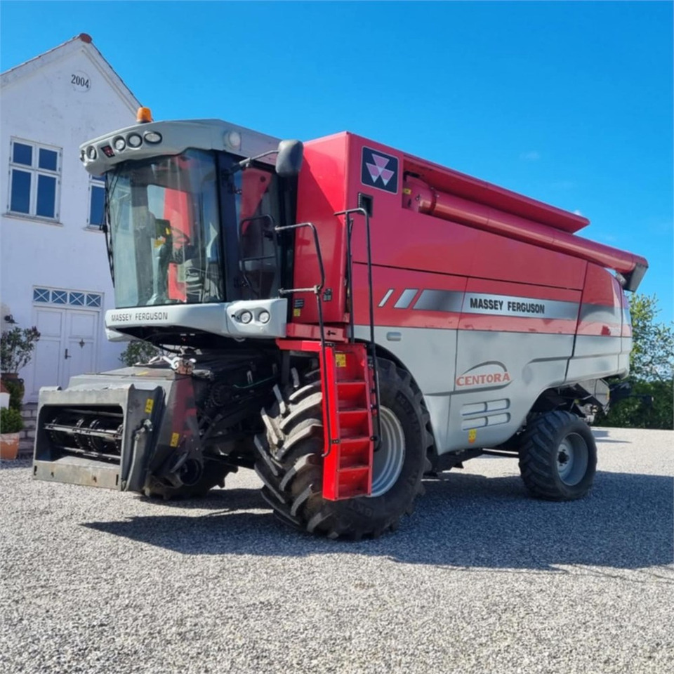 Massey Ferguson Centora 7282 - Colheitadeira: foto 1 Massey Ferguson Centora 7282 - Colheitadeira: foto 1