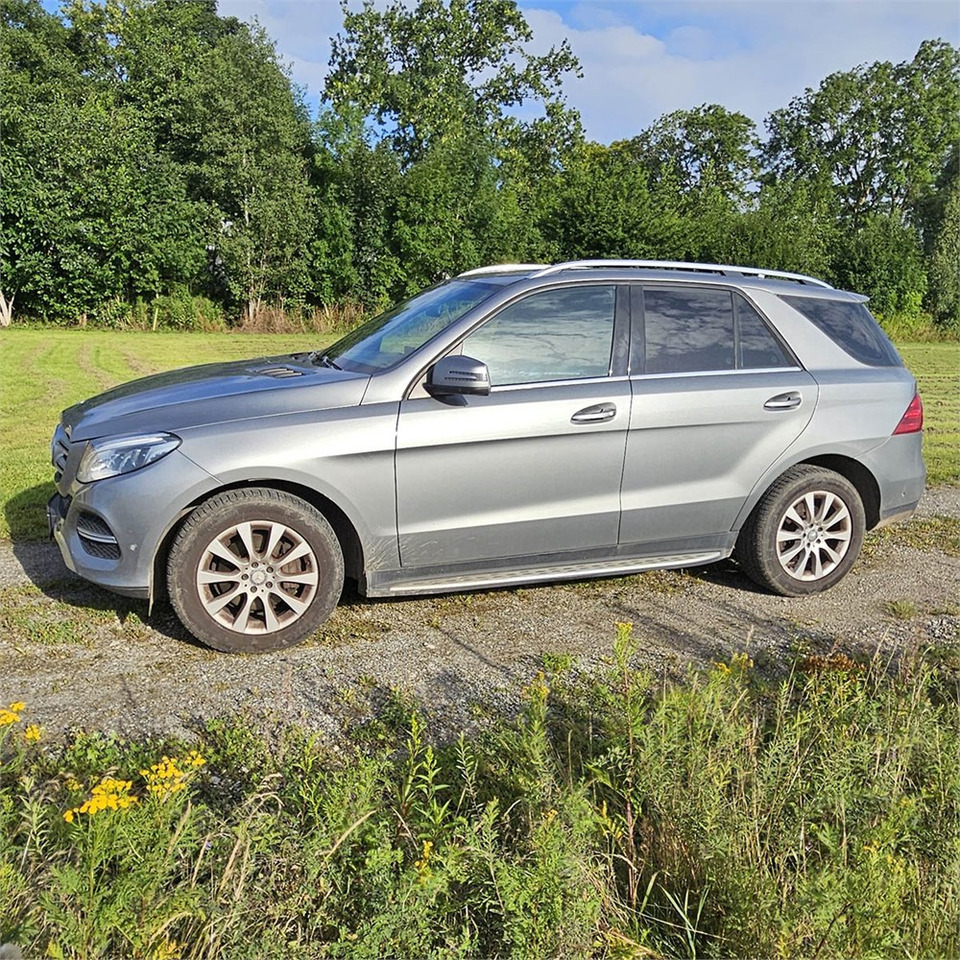 Mercedes GLE 350 4matic - Automóvel: foto 1 Mercedes GLE 350 4matic - Automóvel: foto 1