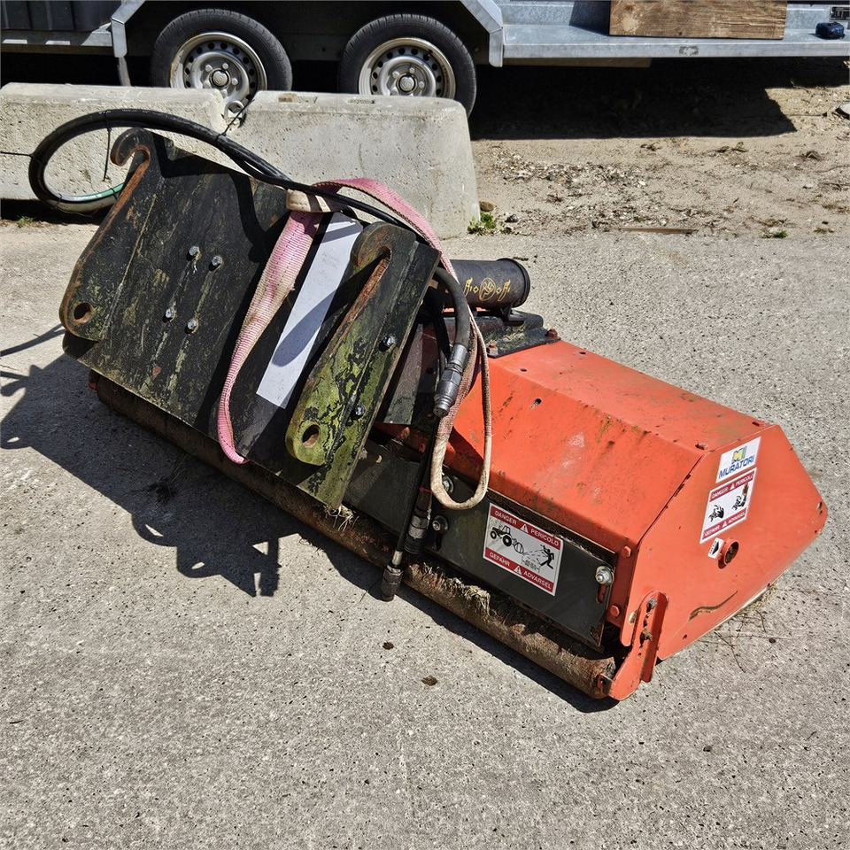 Muratori MT20 155 - Cortador de grama: foto 4 Muratori MT20 155 - Cortador de grama: foto 4