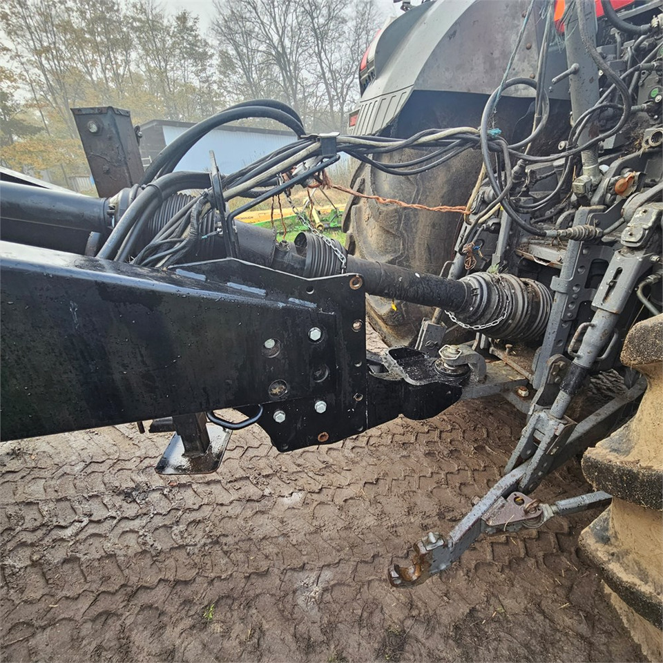 Máquina para produção de feno New Holland BB9090: foto 14 Máquina para produção de feno New Holland BB9090: foto 14