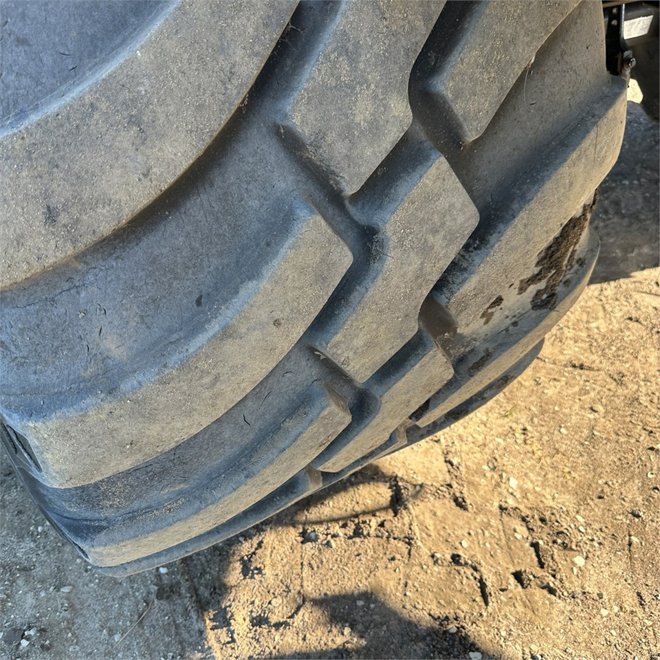 Máquina para produção de feno New Holland Bigbaler 1290 Plus: foto 34 Máquina para produção de feno New Holland Bigbaler 1290 Plus: foto 34