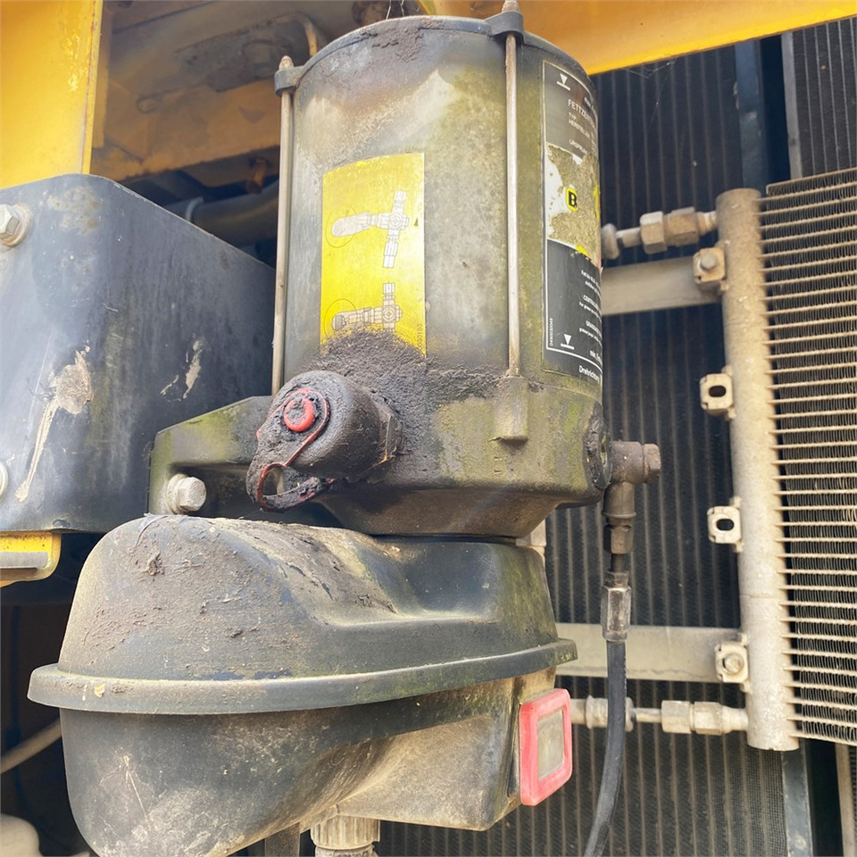Escavadora de rastos New Holland E 265 B: foto 27