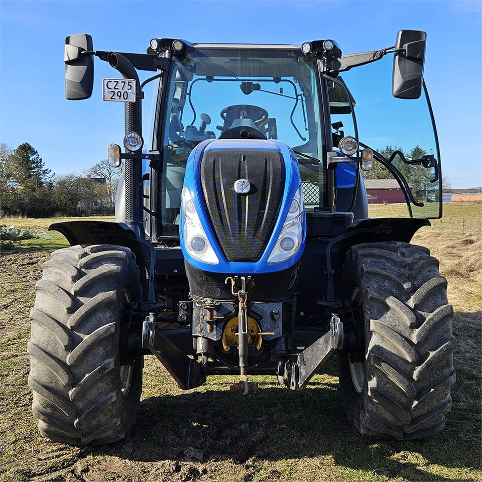 New Holland T5.120 DC - Trator: foto 3 New Holland T5.120 DC - Trator: foto 3