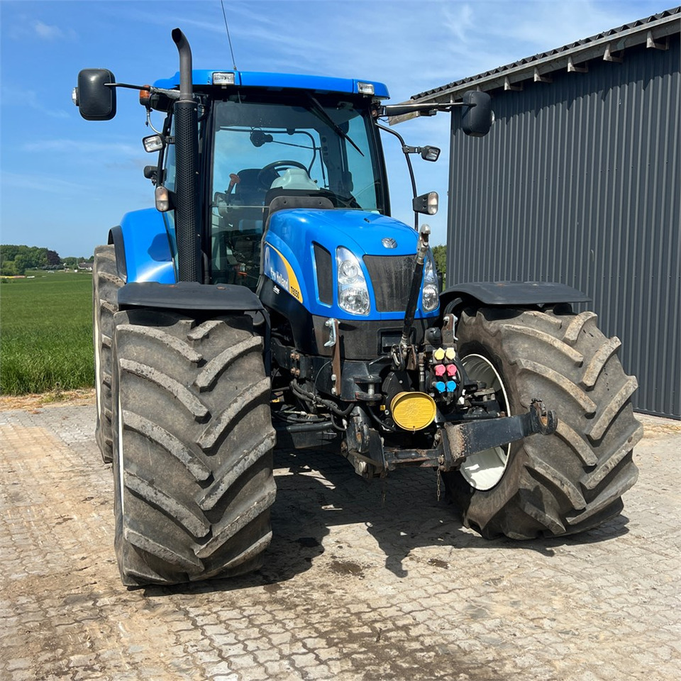 Trator New Holland T6050: foto 15