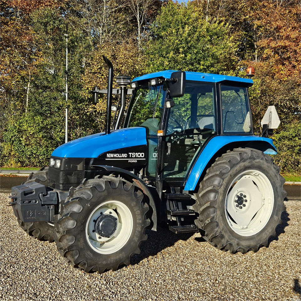 New Holland TS 100 - Trator: foto 1 New Holland TS 100 - Trator: foto 1