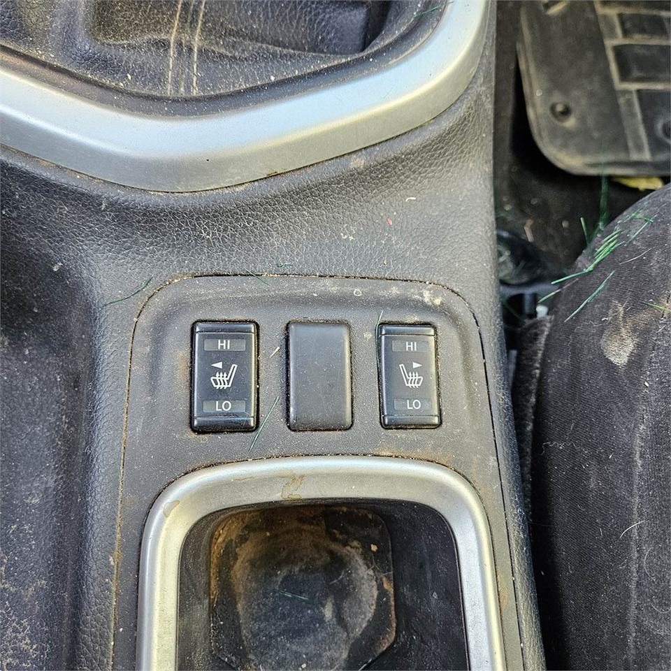 Locação de Nissan Navara Nissan Navara: foto 15