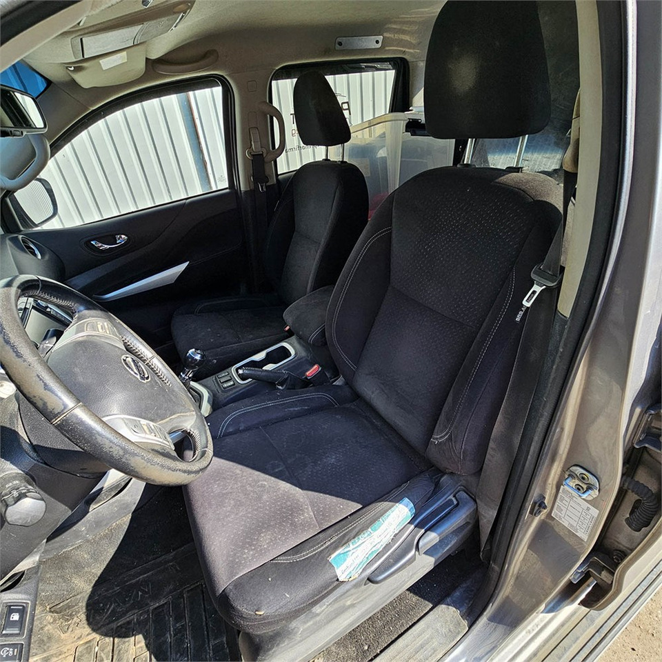 Locação de Nissan Navara Nissan Navara: foto 9