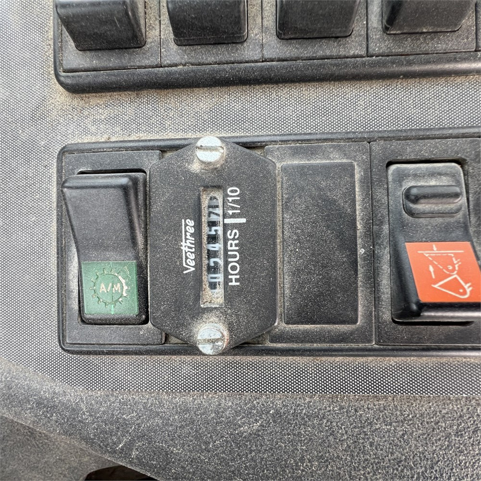 Locação de O&K L25.5 O&K L25.5: foto 22