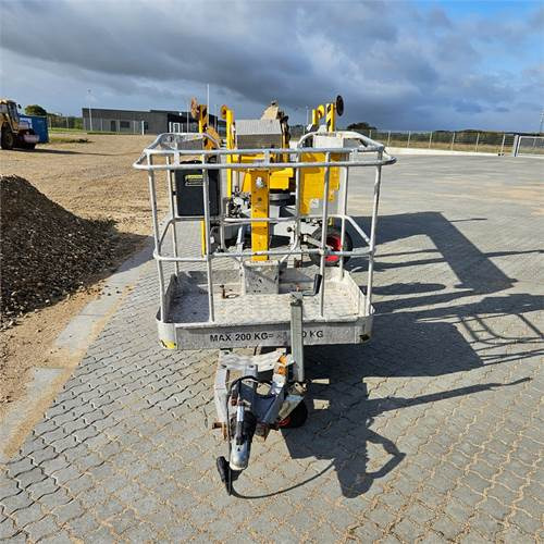 Omme 1550 EXB - Plataforma de elevaçao rebocável: foto 5 Omme 1550 EXB - Plataforma de elevaçao rebocável: foto 5