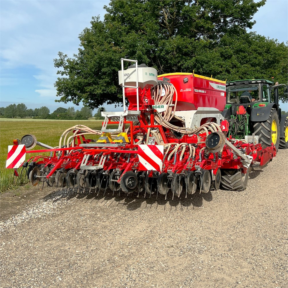 Pöttinger Terrasem C4 Fertilizer - Máquina para semear: foto 2 Pöttinger Terrasem C4 Fertilizer - Máquina para semear: foto 2