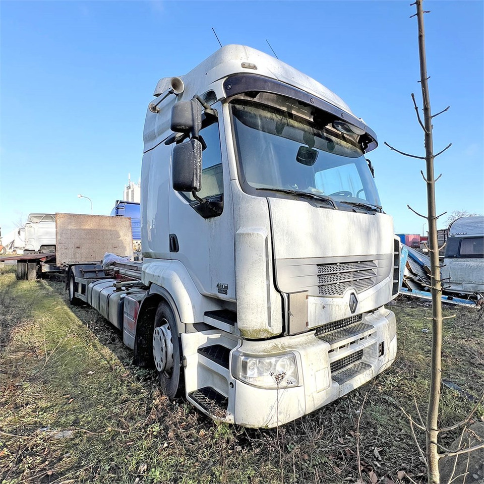 Renault 410 DXI Premimium - Caminhão chassi: foto 2 Renault 410 DXI Premimium - Caminhão chassi: foto 2
