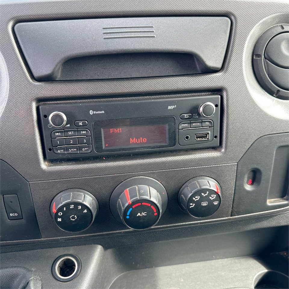 Locação de Renault Master 2,3 DCI L3H2 165 HK Van Renault Master 2,3 DCI L3H2 165 HK Van: foto 15