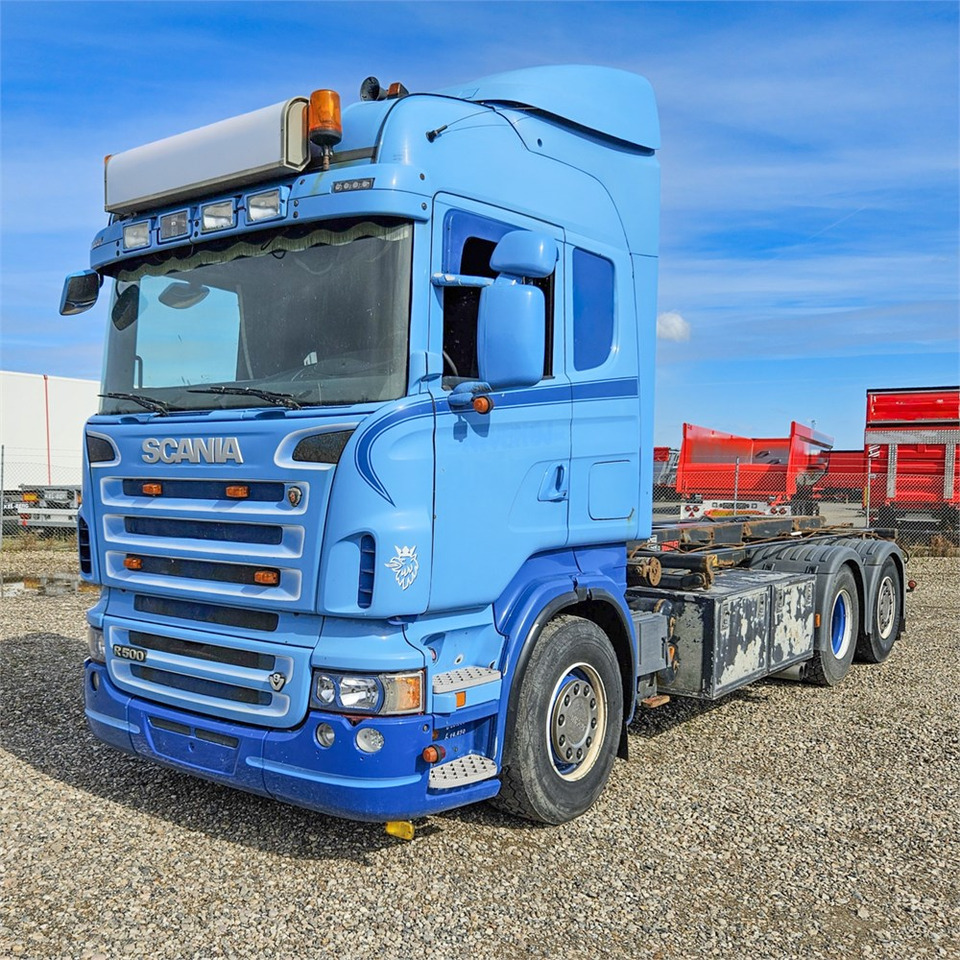 Scania R500 - Caminhão transportador de contêineres/ Caixa móvel: foto 1 Scania R500 - Caminhão transportador de contêineres/ Caixa móvel: foto 1