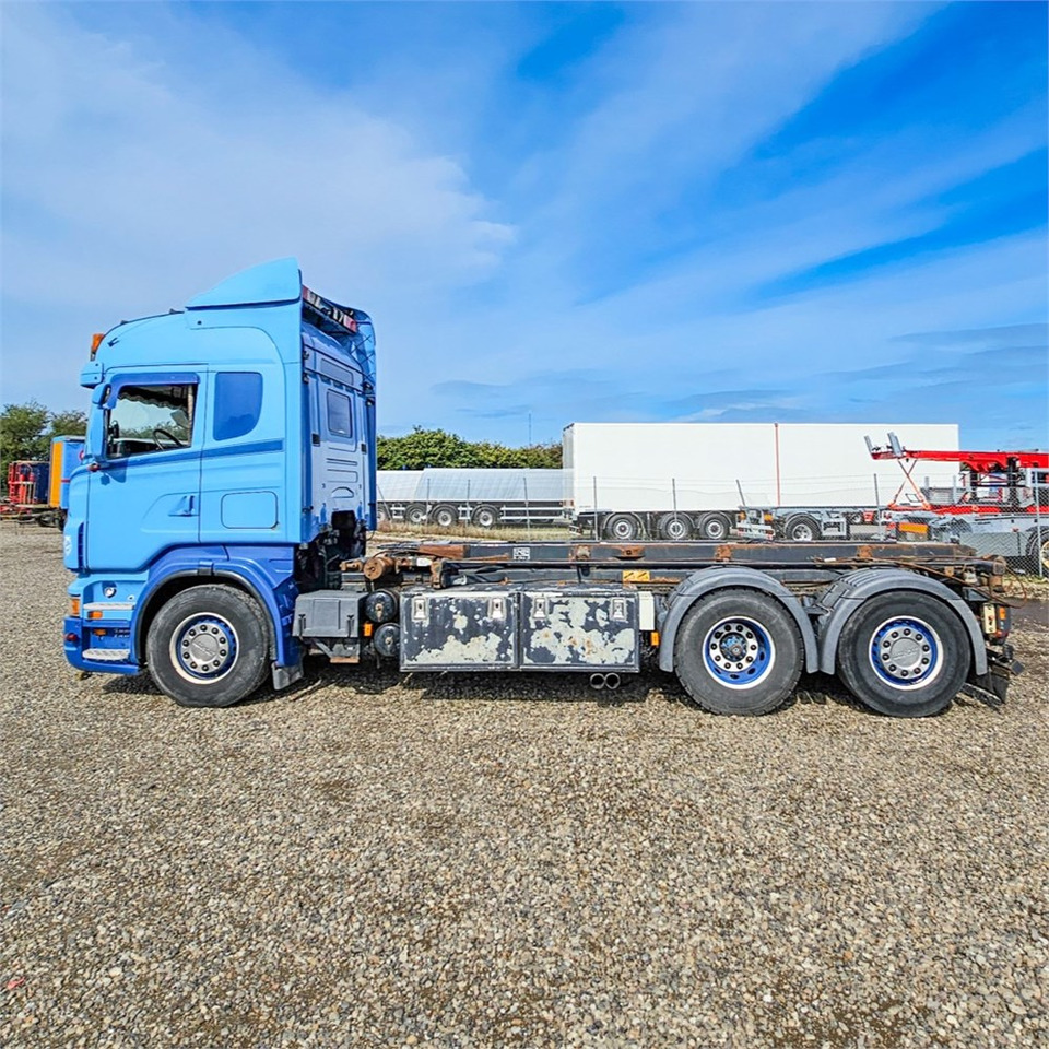 Scania R500 - Caminhão transportador de contêineres/ Caixa móvel: foto 2 Scania R500 - Caminhão transportador de contêineres/ Caixa móvel: foto 2