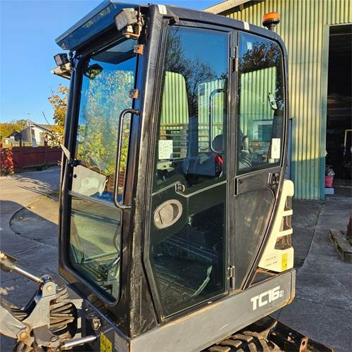 Mini escavadeira Schaeff TC16: foto 12