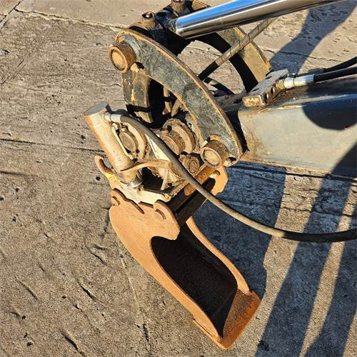 Mini escavadeira Schaeff TC16: foto 29