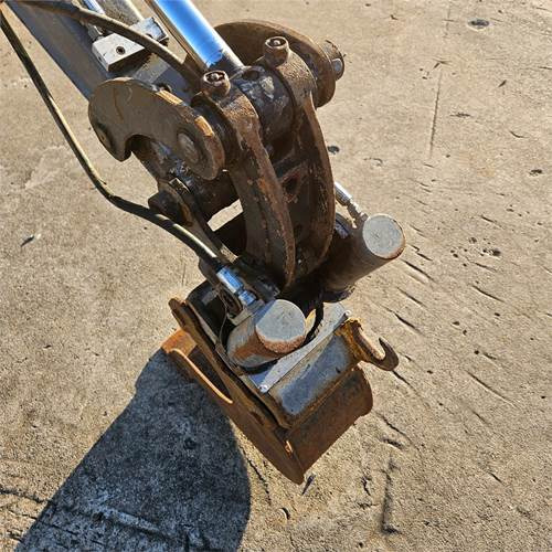 Mini escavadeira Schaeff TC16: foto 30