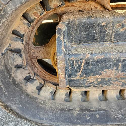 Mini escavadeira Schaeff TC16: foto 46