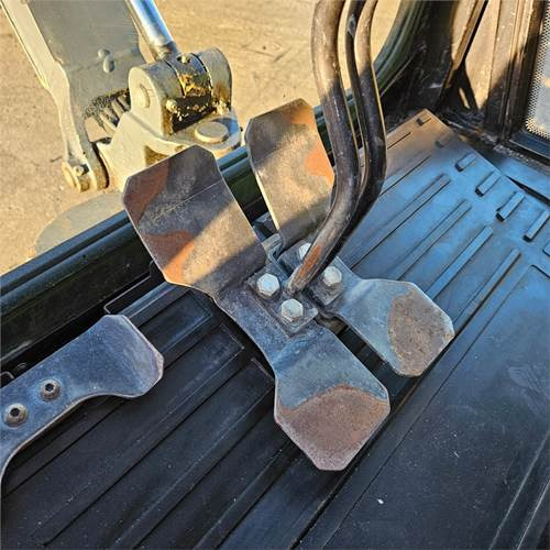 Mini escavadeira Schaeff TC16: foto 20