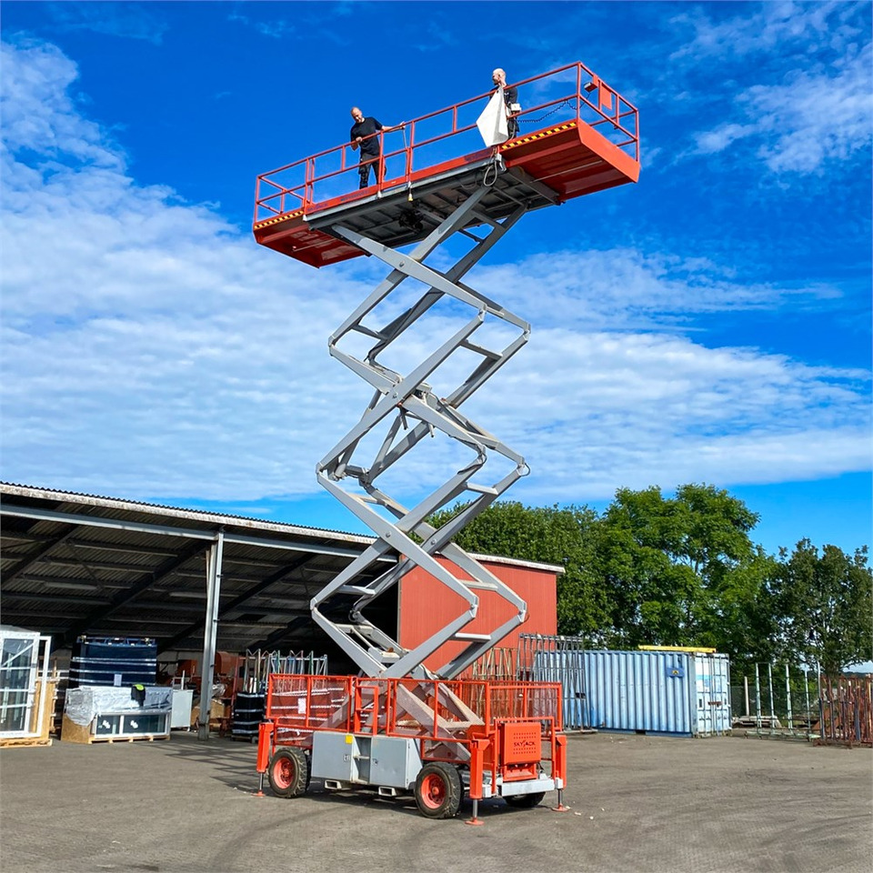 Skyjack SJ9250 - Plataforma de Tijera/ Plataforma de tesoura: foto 1 Skyjack SJ9250 - Plataforma de Tijera/ Plataforma de tesoura: foto 1