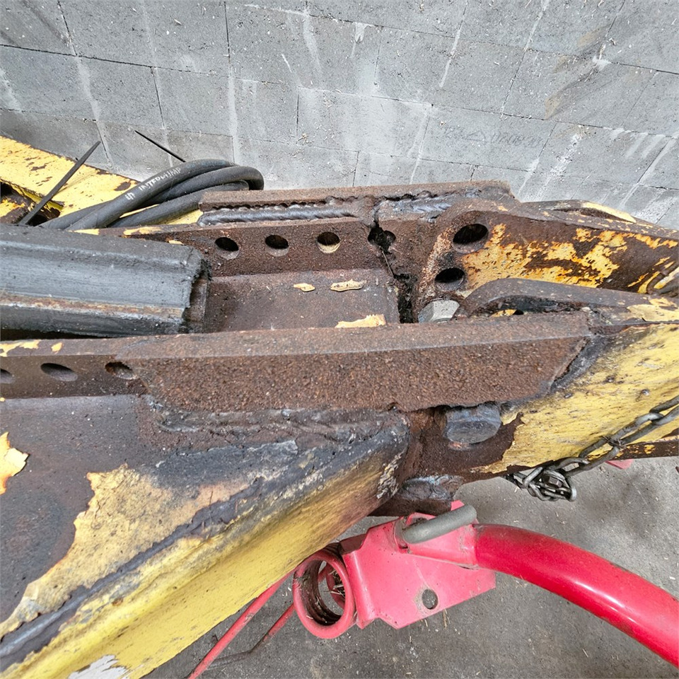 Máquina para produção de feno Spearhead Multicut 820: foto 20