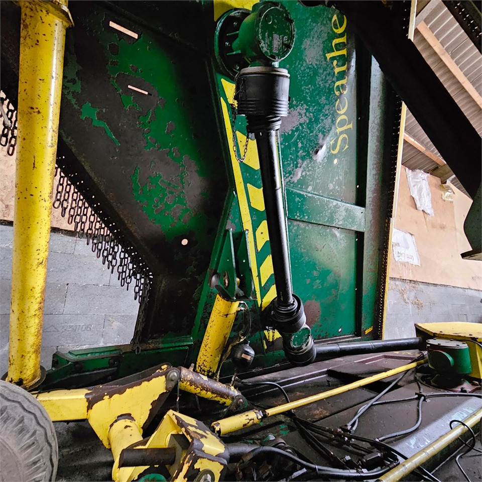 Máquina para produção de feno Spearhead Multicut 820: foto 15