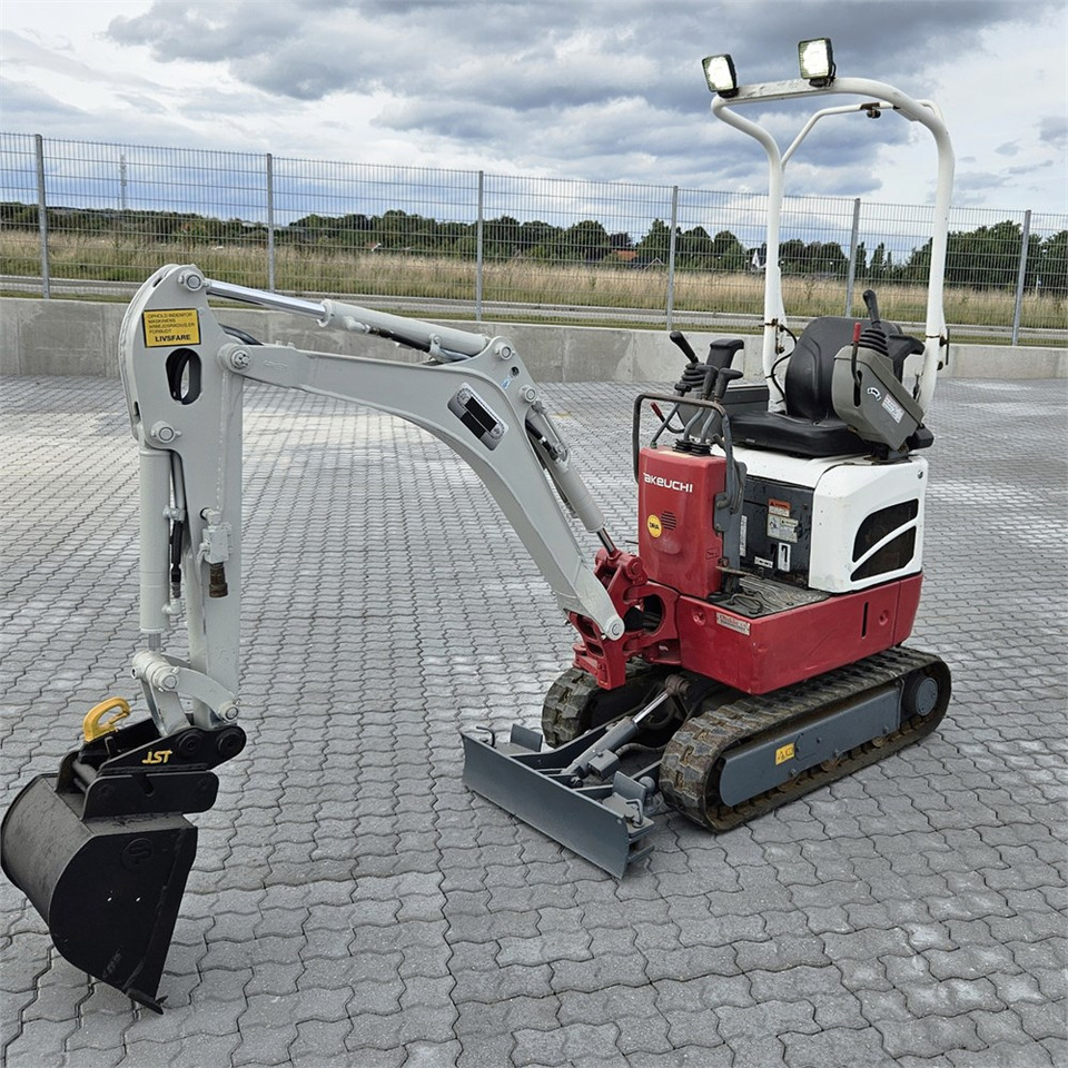 Takeuchi TB210 R - Mini escavadeira: foto 2 Takeuchi TB210 R - Mini escavadeira: foto 2