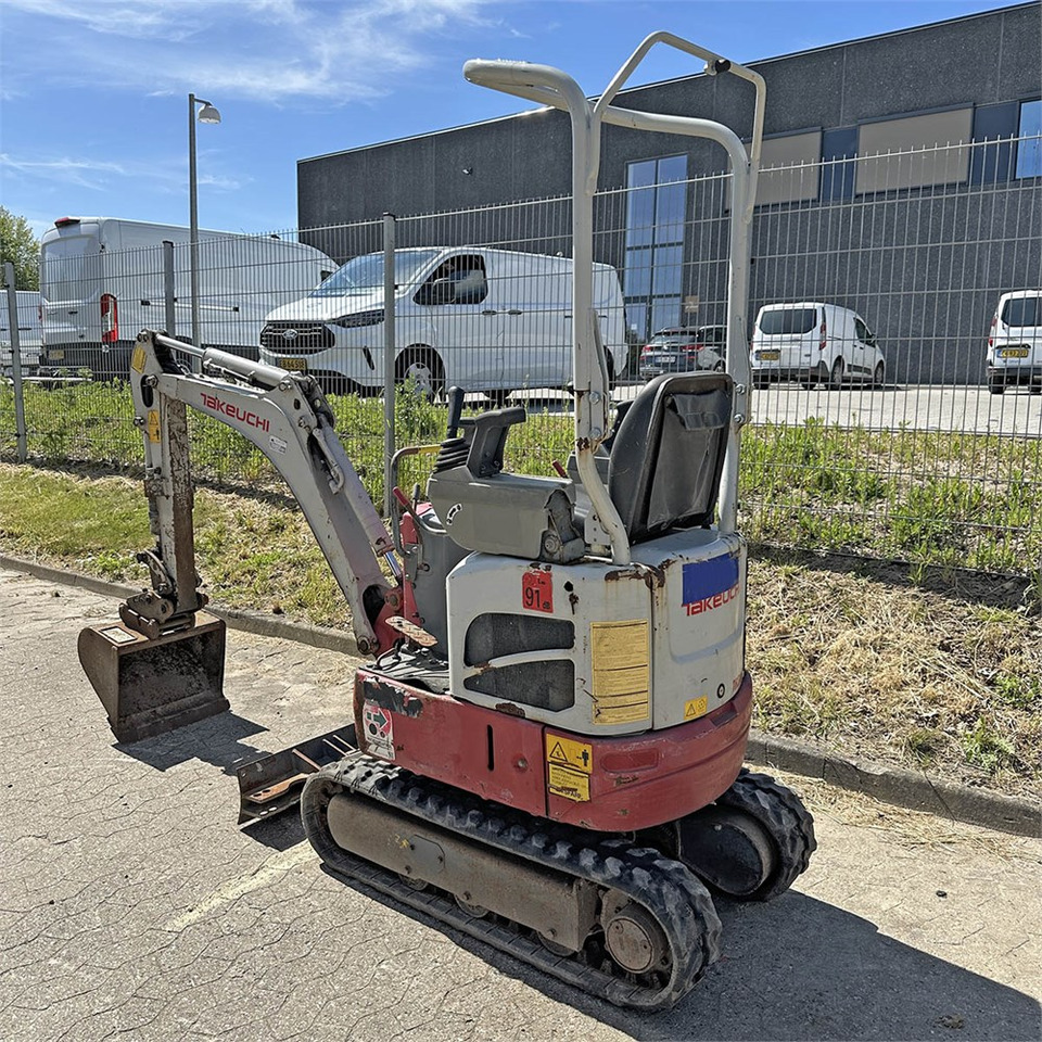 Takeuchi TB210 R - Mini escavadeira: foto 4 Takeuchi TB210 R - Mini escavadeira: foto 4