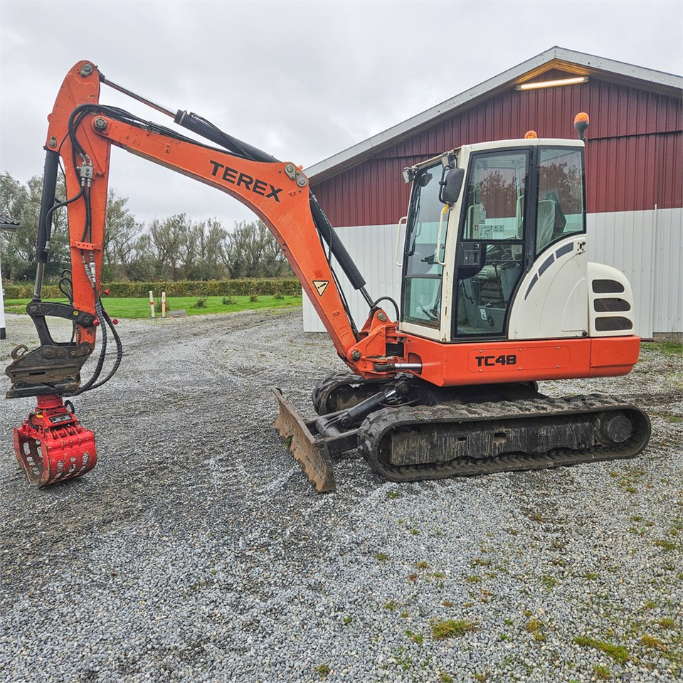 Terex TC48 - Mini escavadeira: foto 1 Terex TC48 - Mini escavadeira: foto 1