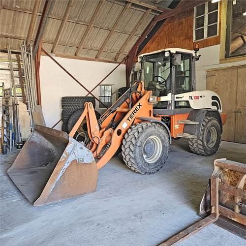 Terex TL100 - Carregadeira de rodas: foto 1 Terex TL100 - Carregadeira de rodas: foto 1