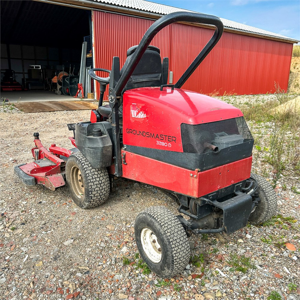 Toro Groundsmaster 3280 D - Cortador de grama: foto 5 Toro Groundsmaster 3280 D - Cortador de grama: foto 5