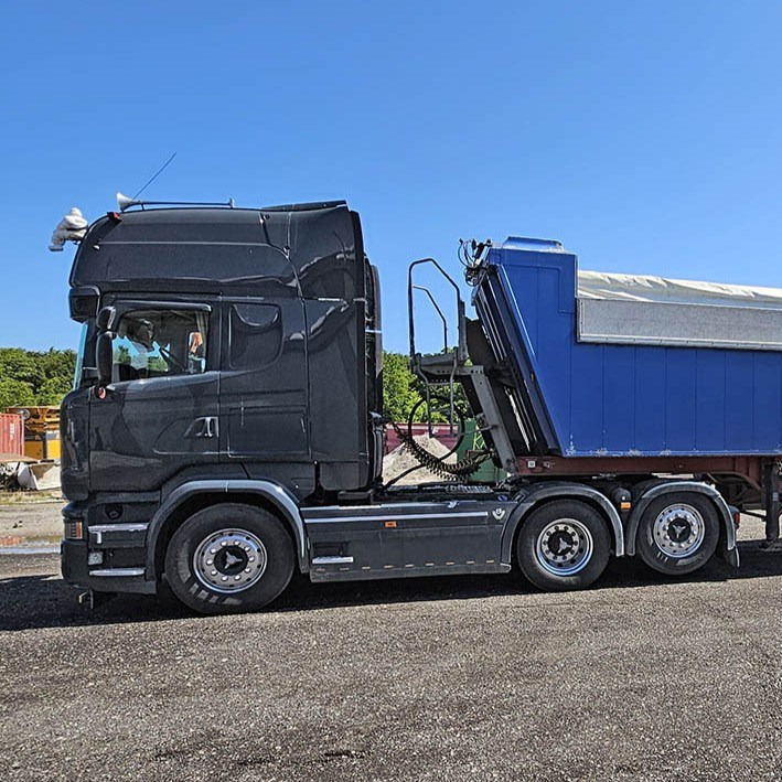 Scania V8 PGR 730 - Tractor: foto 2 Scania V8 PGR 730 - Tractor: foto 2