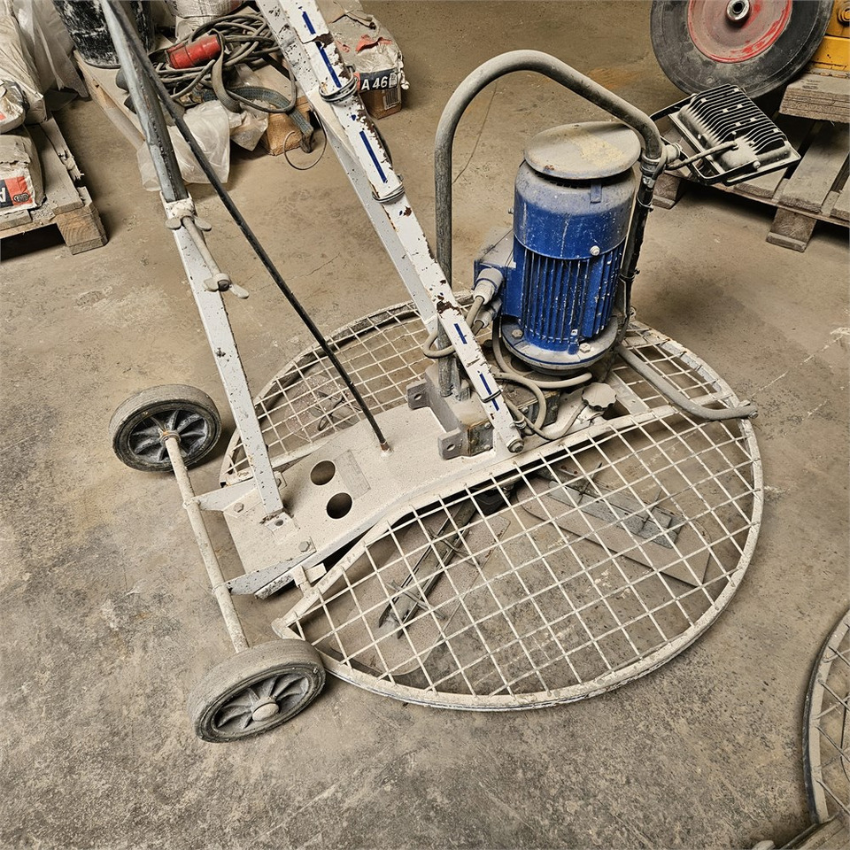 Tremix G Combi E - Alisadora de concreto: foto 2 Tremix G Combi E - Alisadora de concreto: foto 2