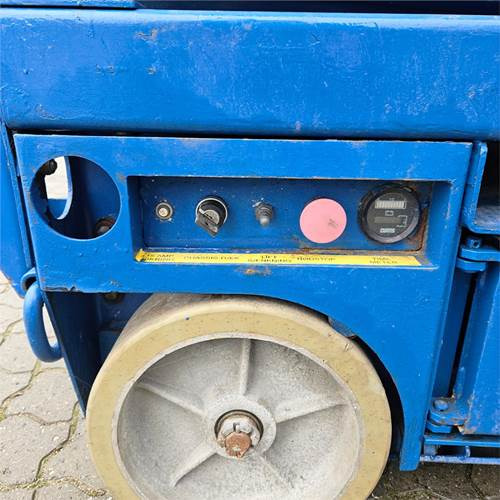 UpRight MX19 - Plataforma de Tijera/ Plataforma de tesoura: foto 5 UpRight MX19 - Plataforma de Tijera/ Plataforma de tesoura: foto 5