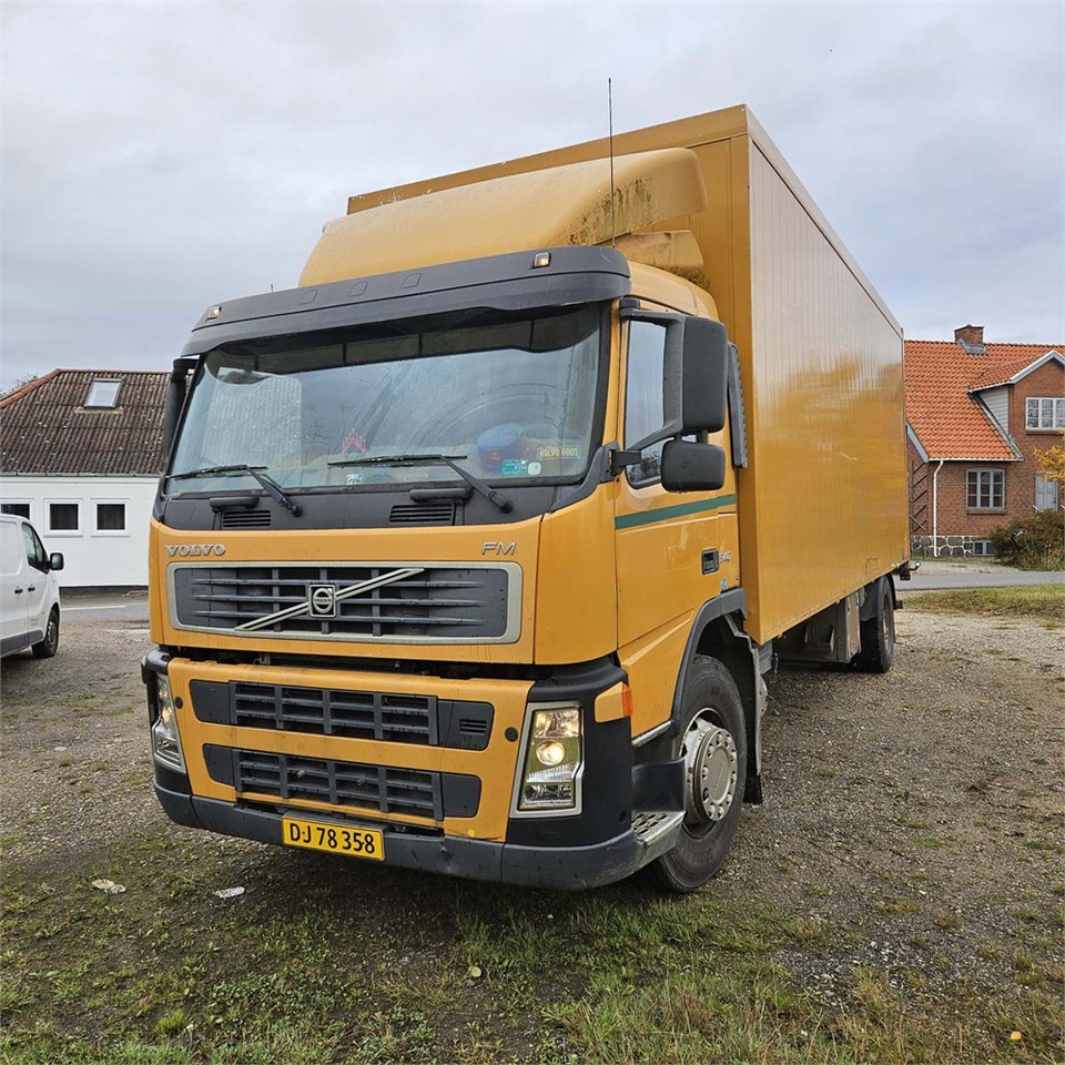 Volvo FM - Caminhão furgão: foto 2 Volvo FM - Caminhão furgão: foto 2
