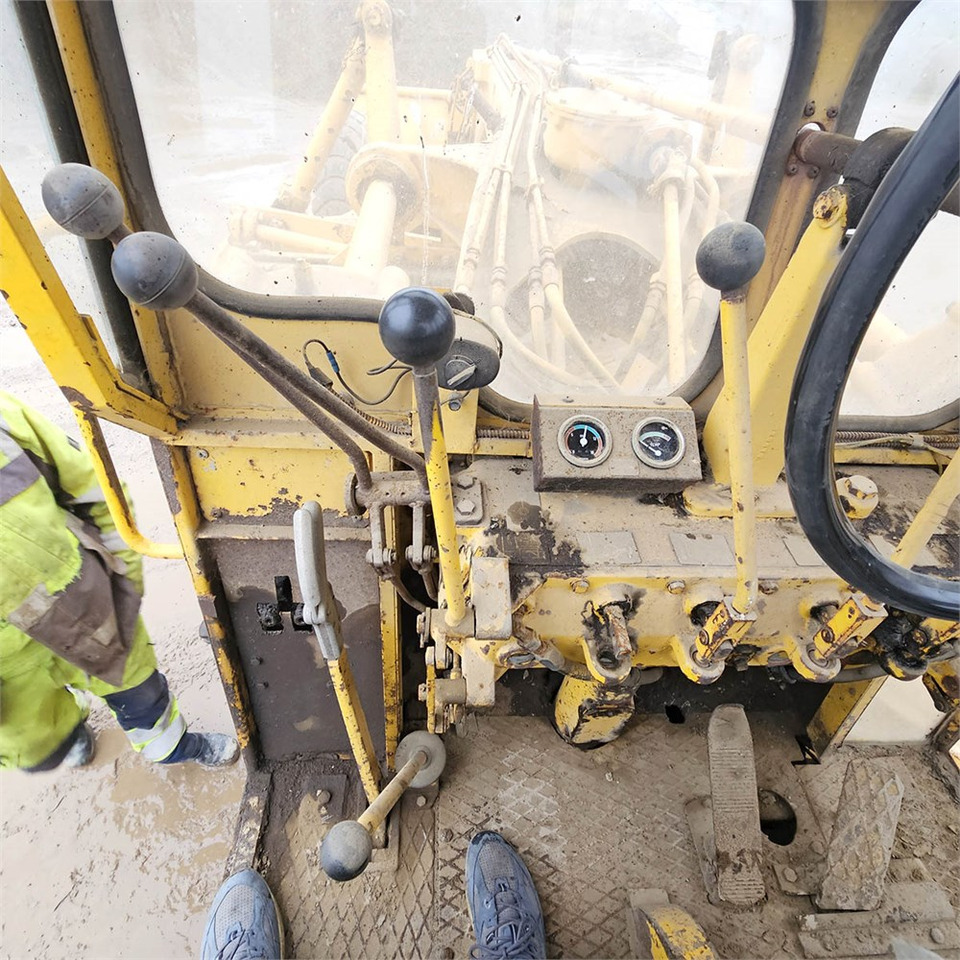 Locação de Volvo VHK-310 BM Volvo VHK-310 BM: foto 23