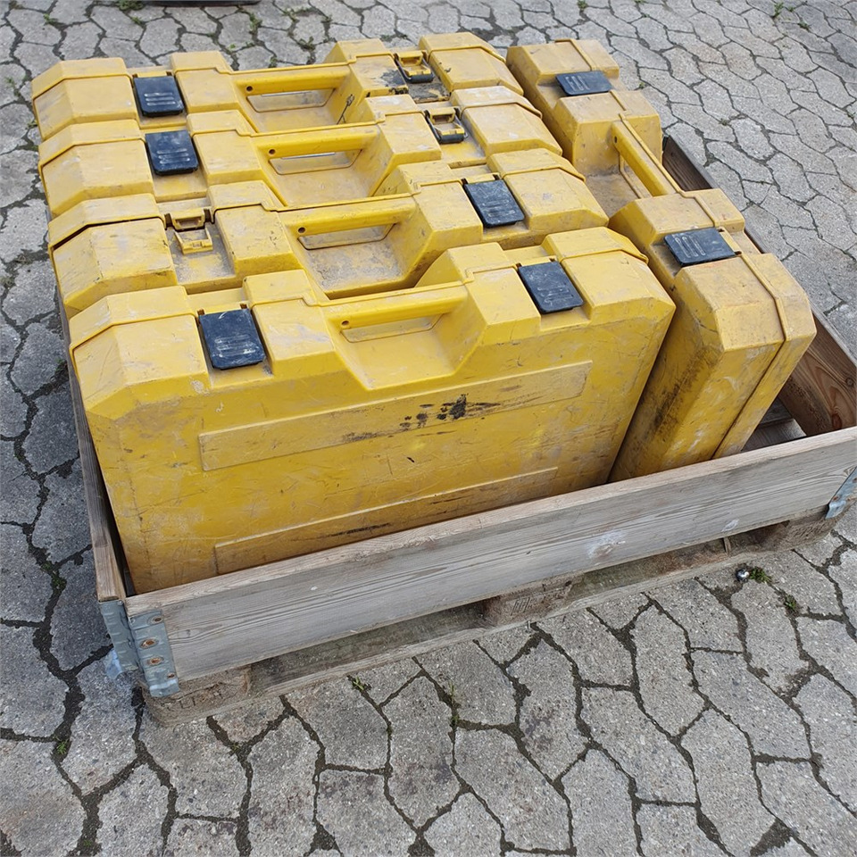 Wacker EHB 11 BL/230 - Equipamento de construção: foto 3 Wacker EHB 11 BL/230 - Equipamento de construção: foto 3