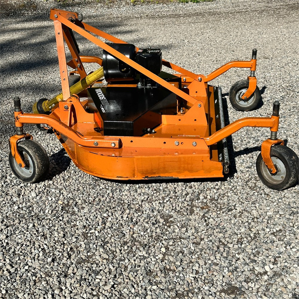 Woods PRD 7200 - Máquina para produção de feno: foto 5 Woods PRD 7200 - Máquina para produção de feno: foto 5