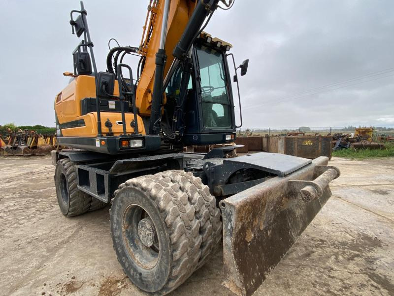 Escavadeira de rodas Hyundai HW 140: foto 6 Escavadeira de rodas Hyundai HW 140: foto 6