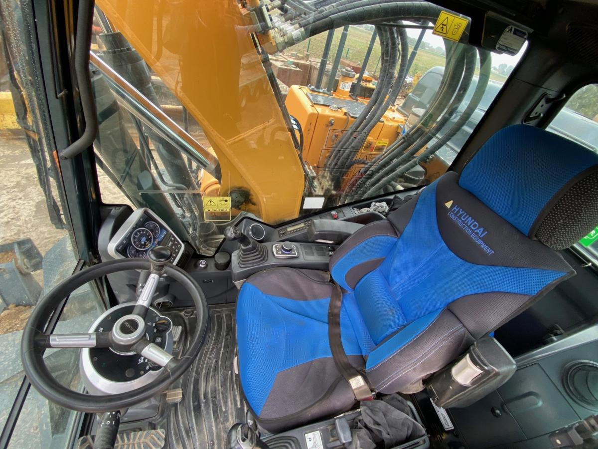 Escavadeira de rodas Hyundai HW 140: foto 10 Escavadeira de rodas Hyundai HW 140: foto 10