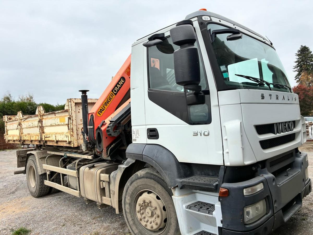 Iveco STRALIS 310 - Caminhão polibenne, Caminhão grua: foto 4 Iveco STRALIS 310 - Caminhão polibenne, Caminhão grua: foto 4