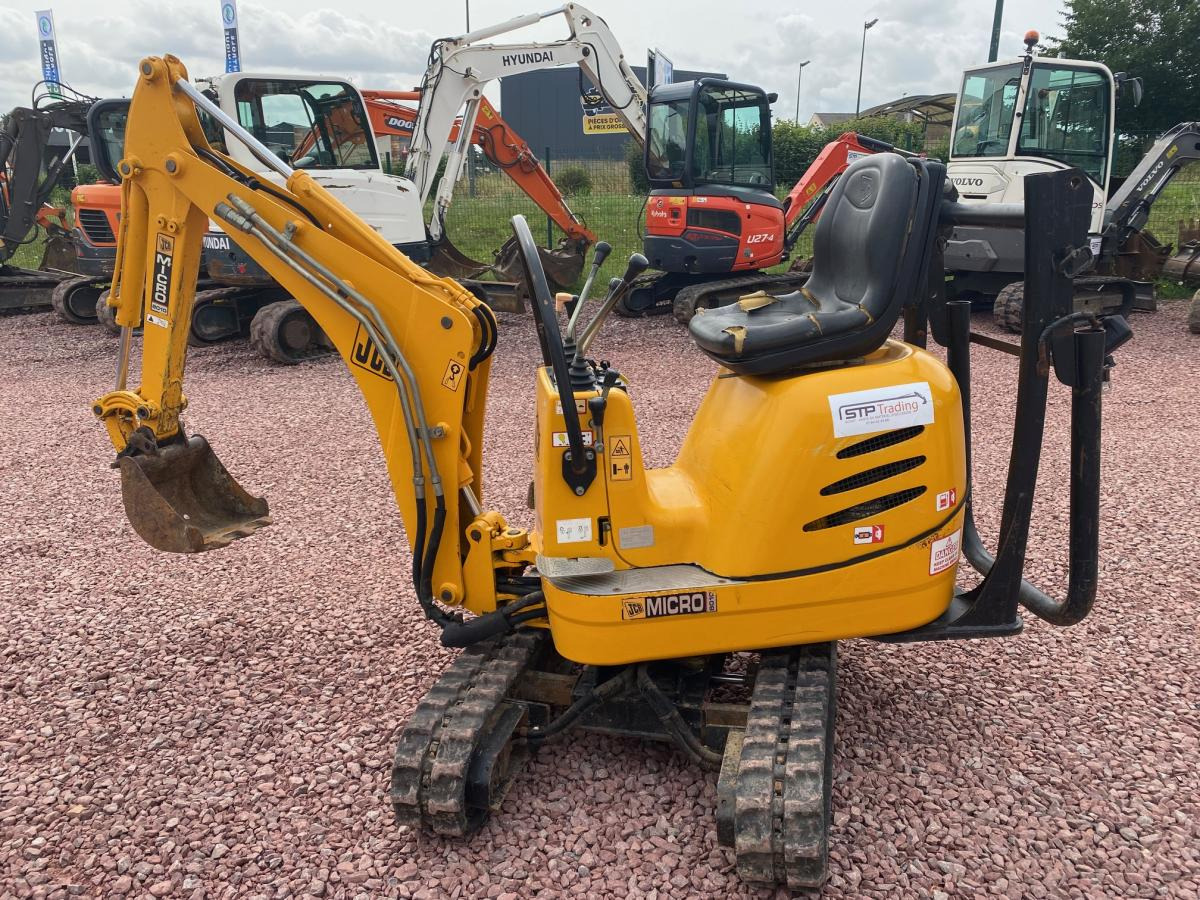 Jcb MICROPELLE 1 TONNE 8008 - Mini escavadeira: foto 2 Jcb MICROPELLE 1 TONNE 8008 - Mini escavadeira: foto 2