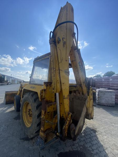 Massey Ferguson MF 50BII - Retroescavadeira: foto 4 Massey Ferguson MF 50BII - Retroescavadeira: foto 4